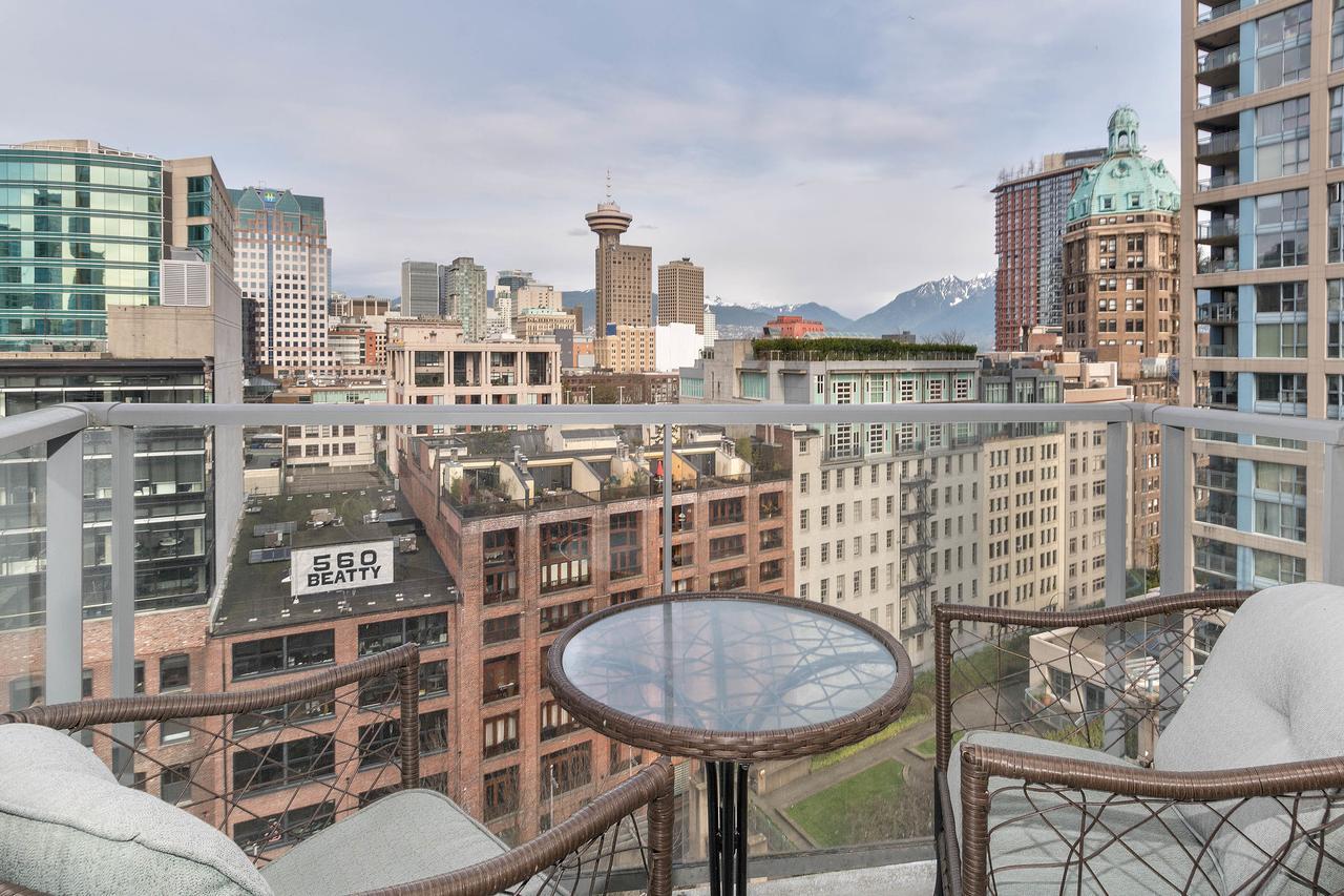 The Altitude Daire Vancouver Dış mekan fotoğraf